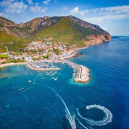 B&B Cala Luna กาลาโกโนเน ภายนอก รูปภาพ