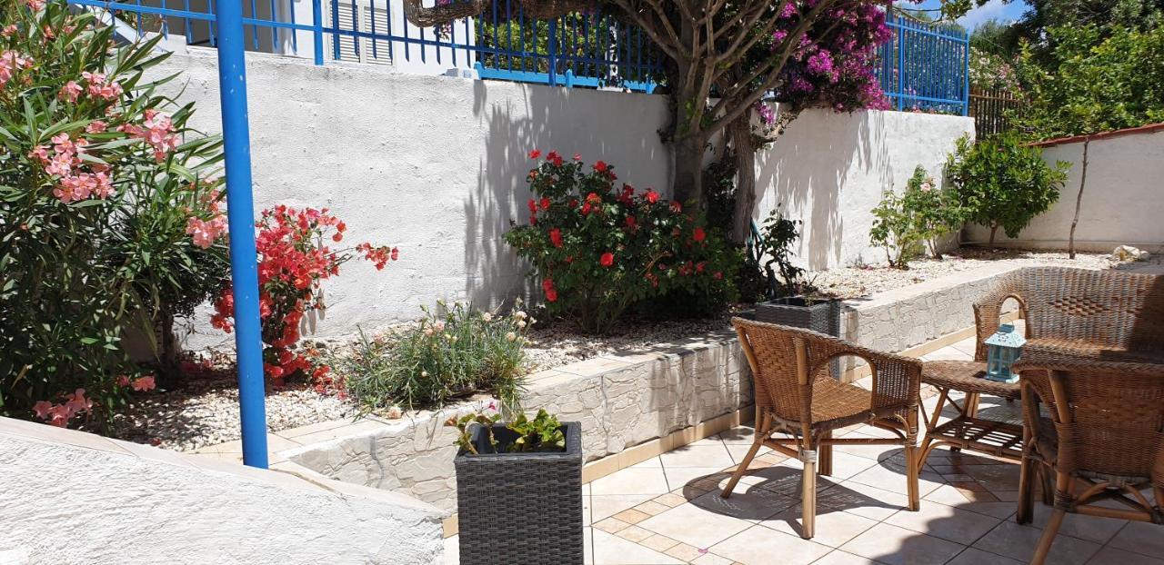 B&B Cala Luna กาลาโกโนเน ภายนอก รูปภาพ