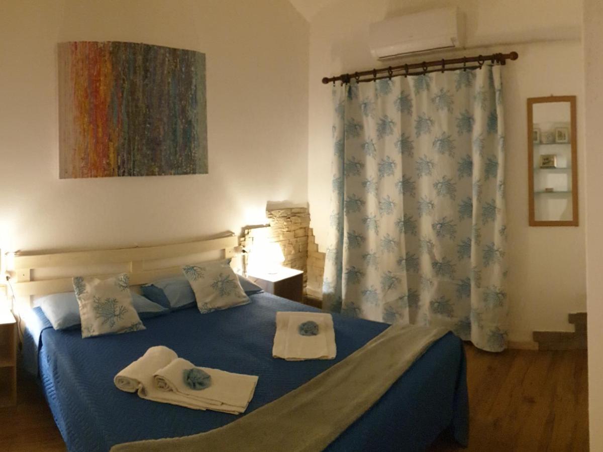 B&B Cala Luna กาลาโกโนเน ภายนอก รูปภาพ