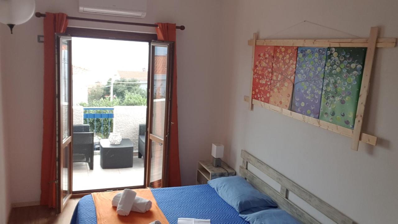 B&B Cala Luna กาลาโกโนเน ภายนอก รูปภาพ