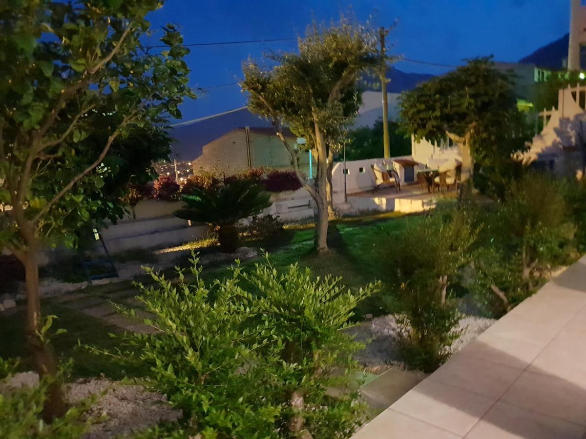 B&B Cala Luna กาลาโกโนเน ภายนอก รูปภาพ