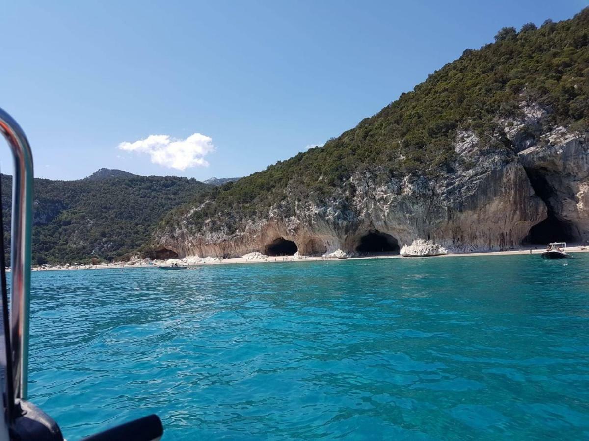 B&B Cala Luna กาลาโกโนเน ภายนอก รูปภาพ